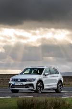 Volkswagen Tiguan R-Line 2016 года (UK)